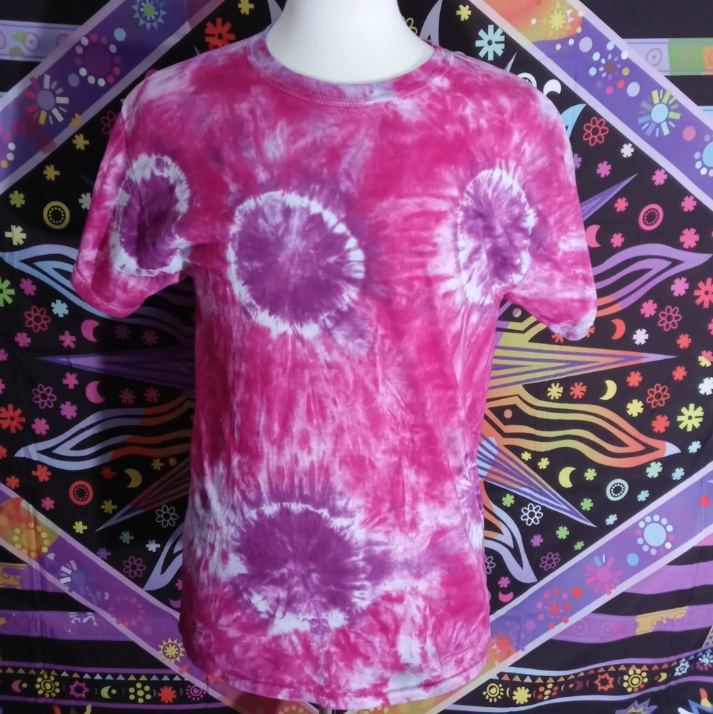 New Gildan Tie-Dye Made With Good Vibes By Me!